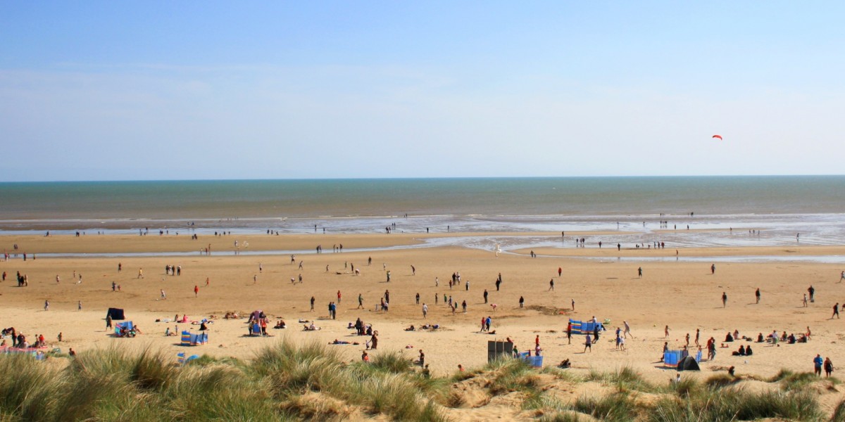 Day-trips-from-London-Camber-Sand Day-trips-from-London-Camber-Sand