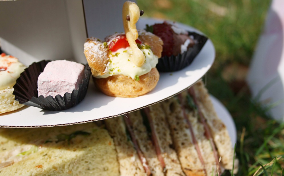 Afternoon Tea cake detail