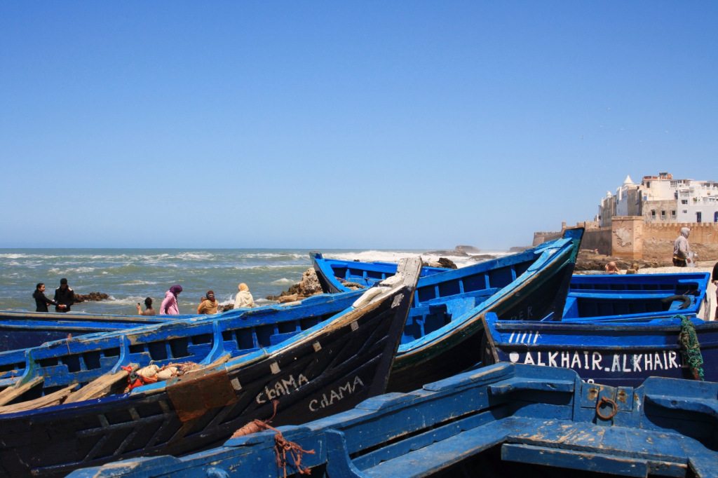 Port Essaouira bateaux bleus