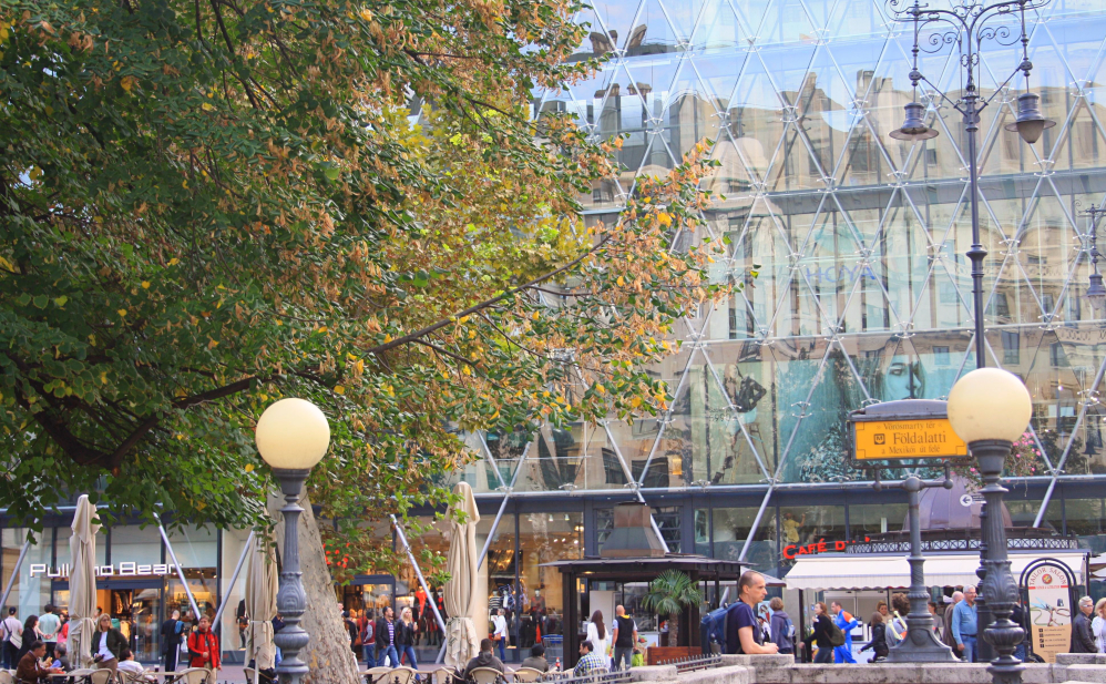 Place rue commerçante Budapest