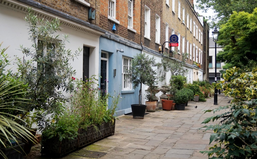 Charlotte-Street-City-Guide-14