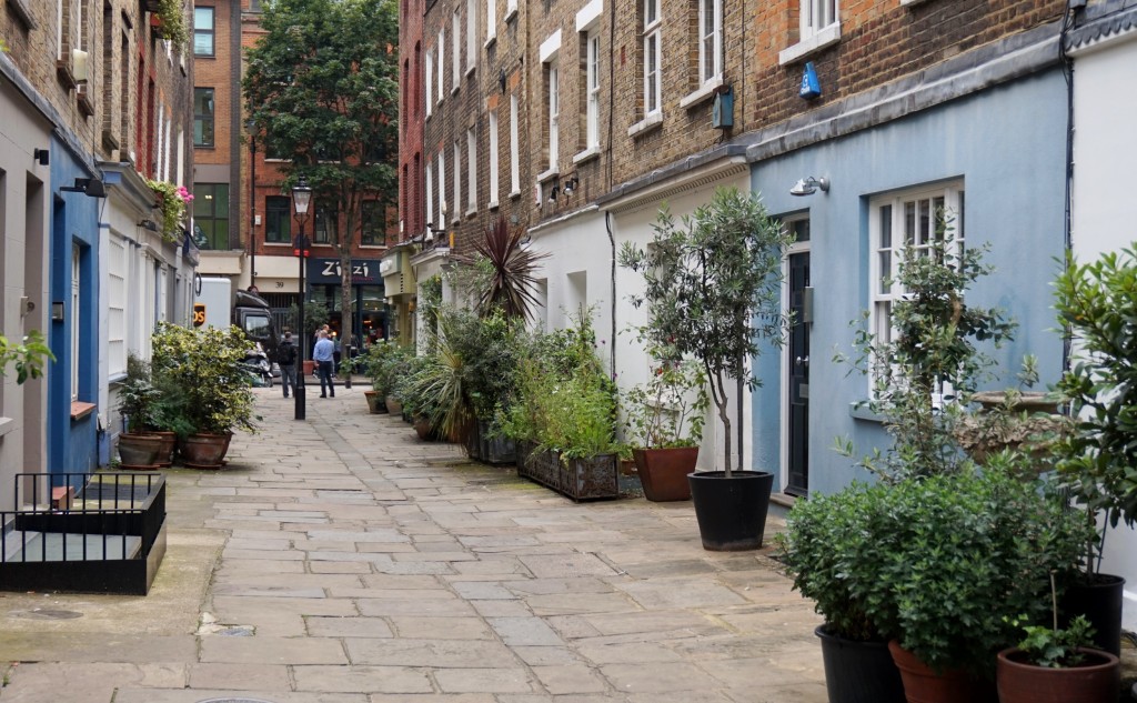 Charlotte-Street-City-Guide-17