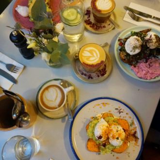 Bruncher-à-Londres-Farm-Girl Bruncher-à-Londres-Farm-Girl